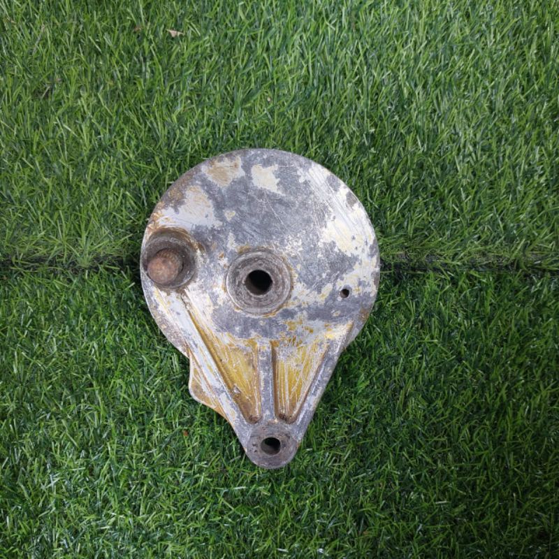 tutup tromol belakang revo dudukan kampas rem belakang honda revo lama old original