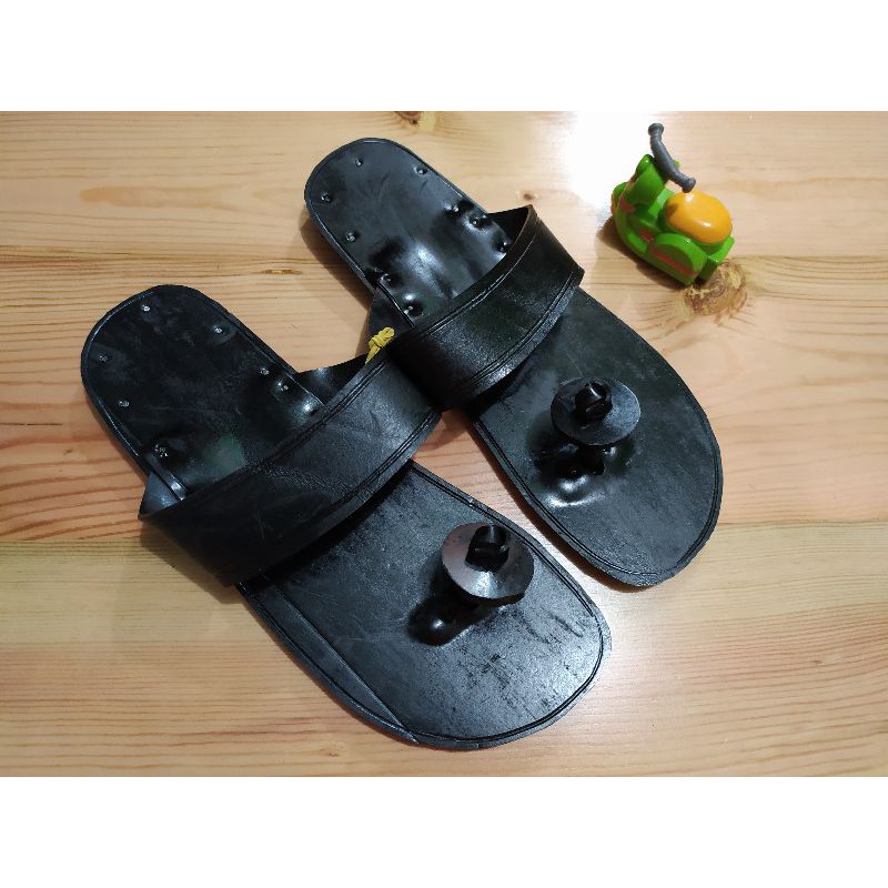 sandal karet bandol Legend