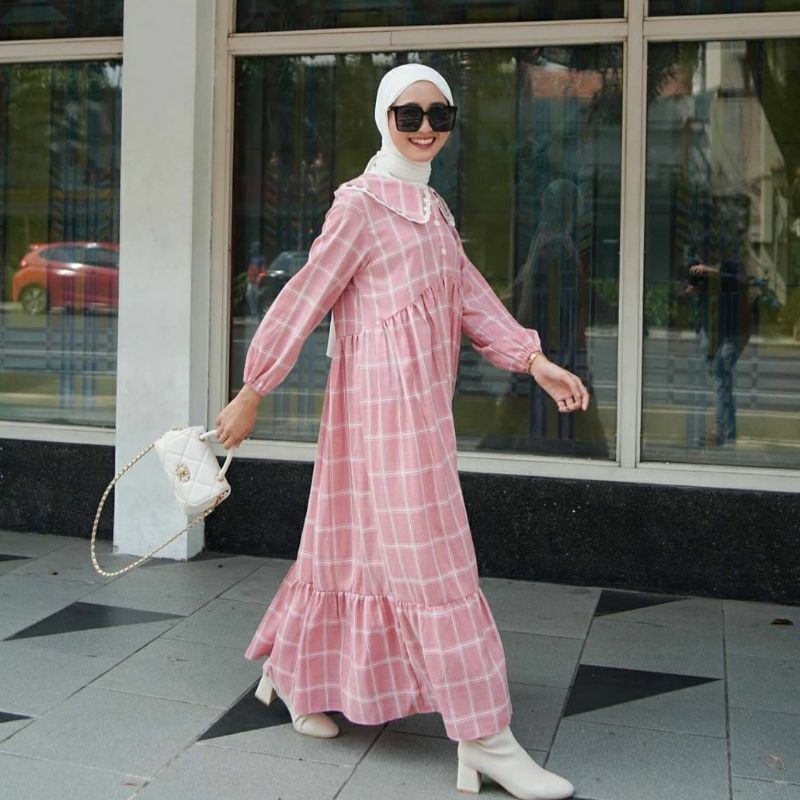 Gamis lucu bahan katun adem | Hana Midi Dress by Dewihijab Apparel