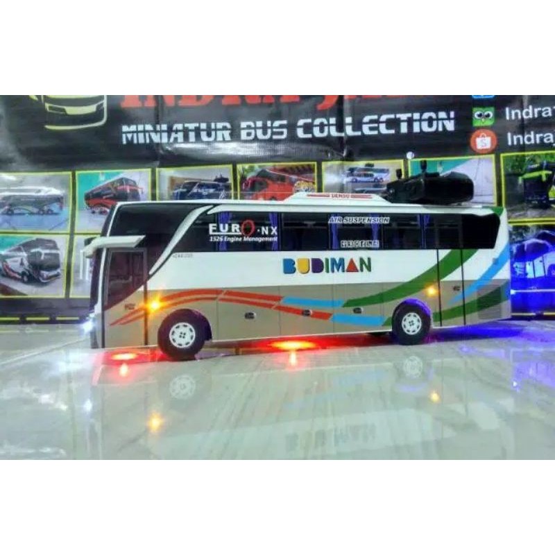 MINIATUR BUS BUDIMAN REMOT