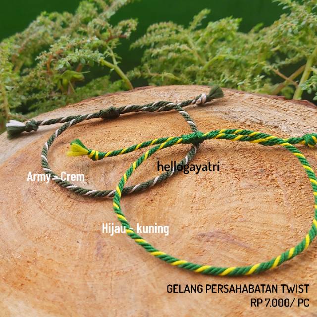 GELANG PERSAHABATAN Twist