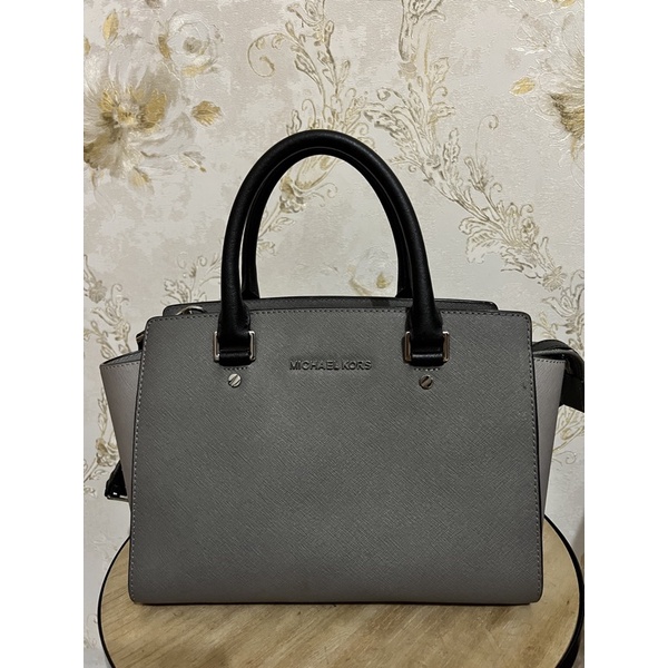 Preloved Michael Kors selma medium