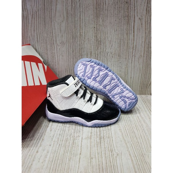 SEPATU JORDAN 11 / SEPATU JORDAN ANAK / SEPATU SNEAKERS ANAK / SEPATU ANAK