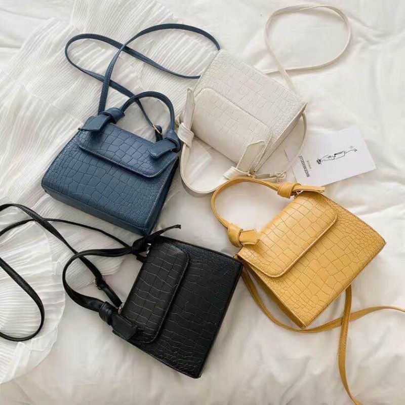 Tas Selempang MOTIF KULIT BUAYA