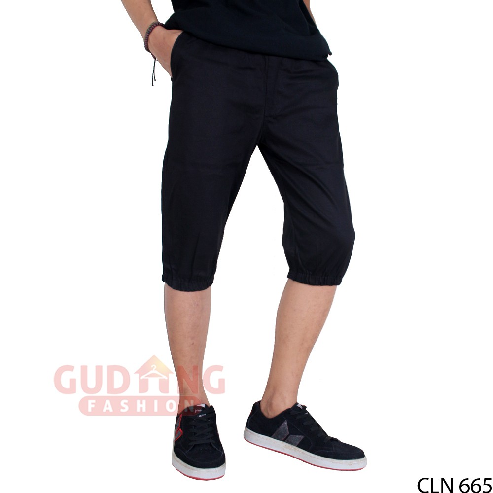 Celana Jogger Pendek Pria - CLN 665