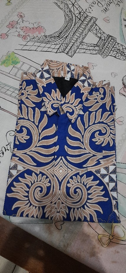 Batik Solo Kemeja Batik Pria Lengan Pendek Lapis Furing Gardha Navy Anjani Produsen Premium Konveksi