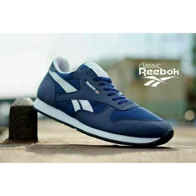 harga sepatu reebok original