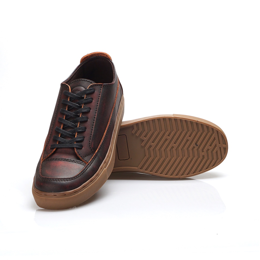 OLAF MAROON ORIGINAL x GREATA Sepatu Sneakers Kulit Sapi Asli Pria Kets Tali Casual Jalan Santai Main Hangout Kuliah Kerja Formal Pesta Kondangan Simple Distro Fashion Genuine Leather Shoes Premium Gum Sole Skate Footwear Keren Terbaru Kekinian Branded