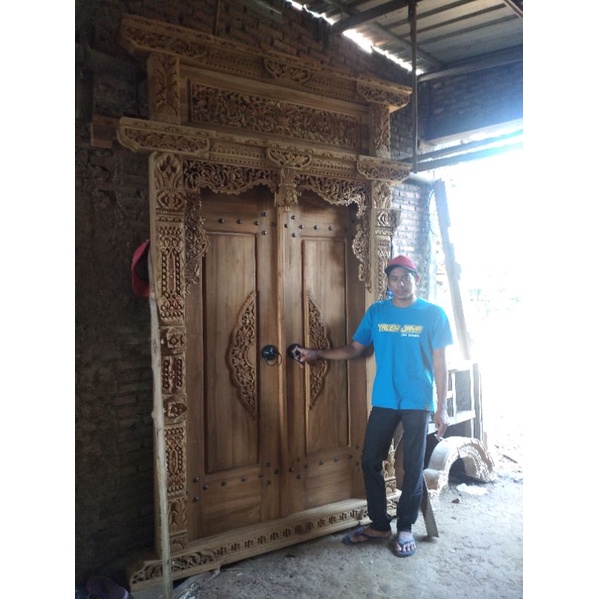 PINTU RUMAH KUSEN PINTU GAPURA GEBYOK UKIR