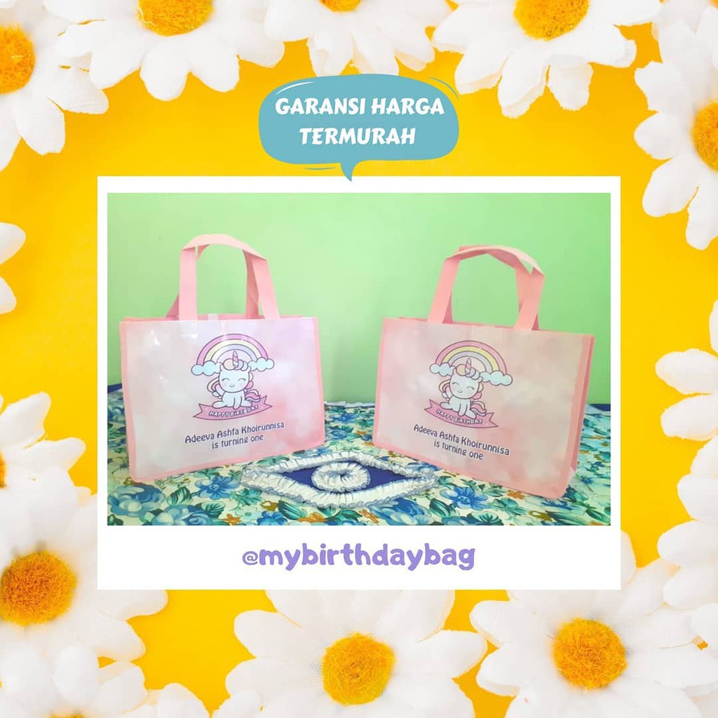 

Goodie bag souvenir tote bag hampers