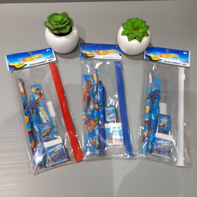 

Stationery set Hot Wheels