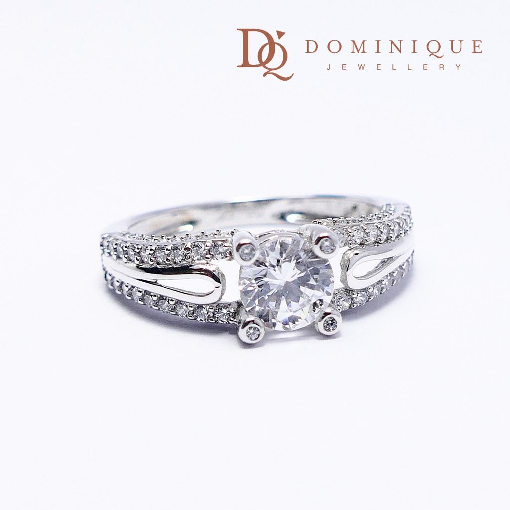 

Dominique Jewellery- Cincin Solitaire 75% SNI DQC 12445