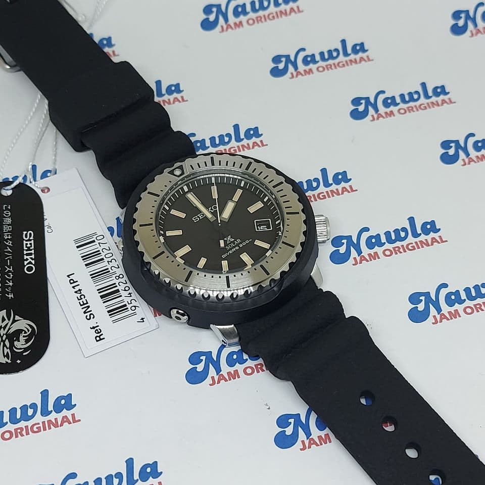 Seiko Solar SNE541P1 Tuna Street Black Dial - Jam Tangan Pria SNE541