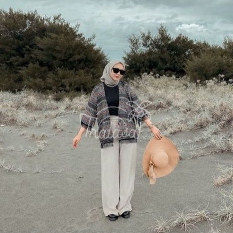 Baju Wanita Cardigan Pendek / Short Cardigan / Short Outer / Outer Wanita / Baju Pantai Wanita