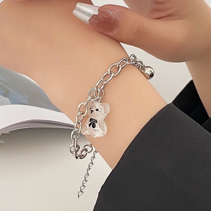 Gelang Liontin Beruang Warna Silver Gaya Vintage Untuk Wanita