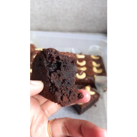 

Shinny brownies ( brownies panggang)