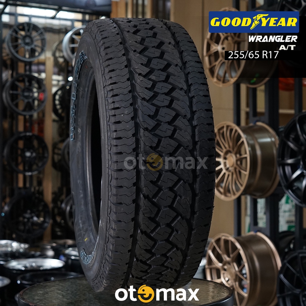 Ban Mobil Goodyear Wrangler Silenttrac A/T 255/65 R17