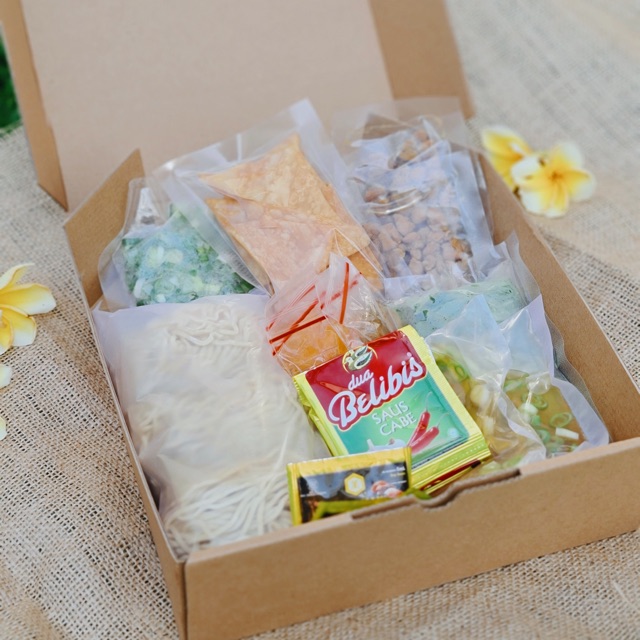 

Dapoer Pedas Mie Ayam In the box SIAP MASAK 1BOX = 3 porsi