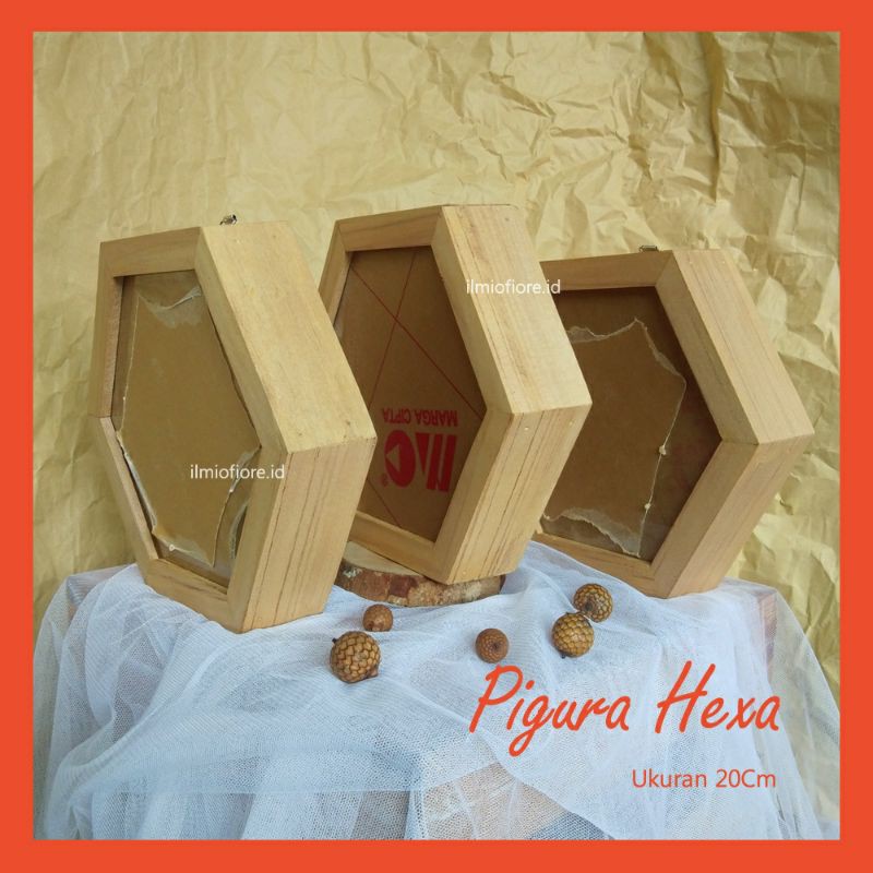 FRAME PIGURA 3D HEXA 20CM ACRYLIC ANTI PECAH