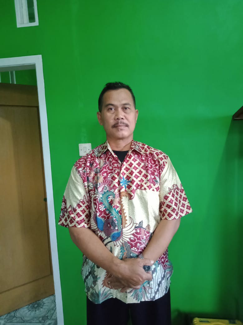 Batik Semi Sutra Furing Batik Clasik Batik Pekalongan Solo Yogyakarta Fashion Batik Pria M L Xl  Xxl