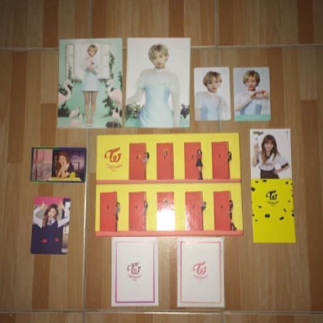 Twice Album and Twice photo card