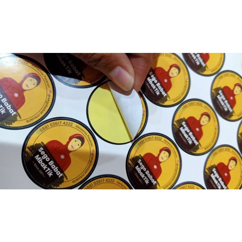 

Cetak Stiker Bontak, Vynil Glossy, Stiker Transparan, Stiker Logo, Stiker Olshop Murah
