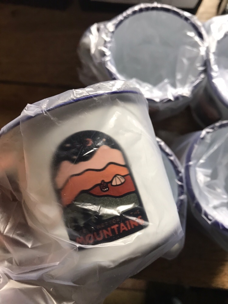 Gelas/cangkir Klasik Enamel 6,8cm Kemping Series