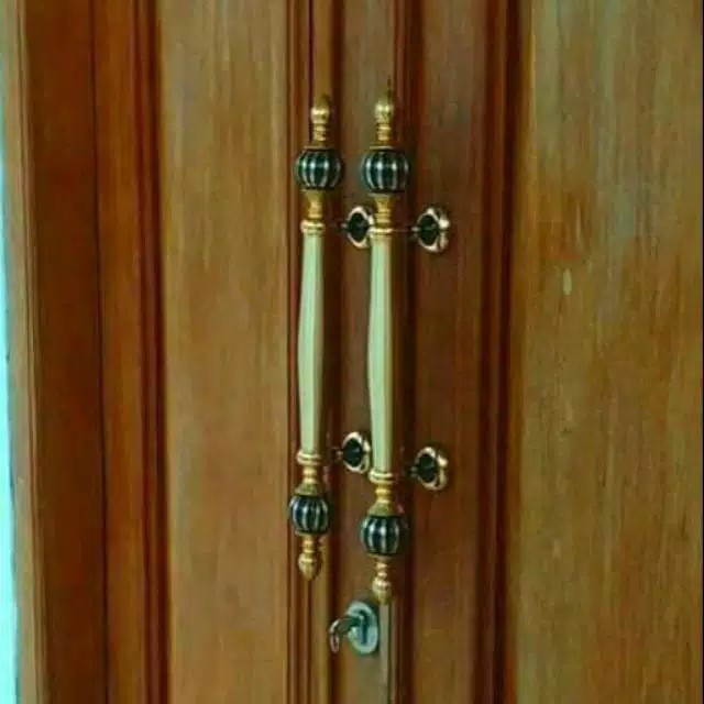 Handel Pintu Minimalis Tarikan Pintu Kuningan Antik Blewah