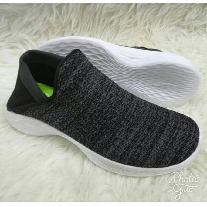 Jual Sepatu Wanita Skechers Empire You Folded - Edisi Terbaru