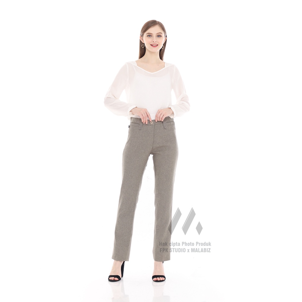 LEON - Celana Kantor Wanita Bahan Standar Jas Kantor Formal Model Semi Cutbray Celana Kantor, Celana Bahan Celana Kerja Celana Dasar Celana kain Celana Hitam Celana Formal Wanita Slim fit Slimfit Semicutbray Bahan Melar Malabiz,