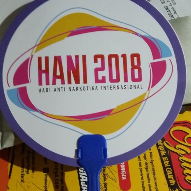 Souvenir kipas custom tulisan & gambar