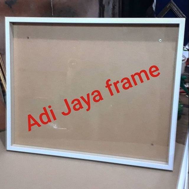 

Frame white box 2D