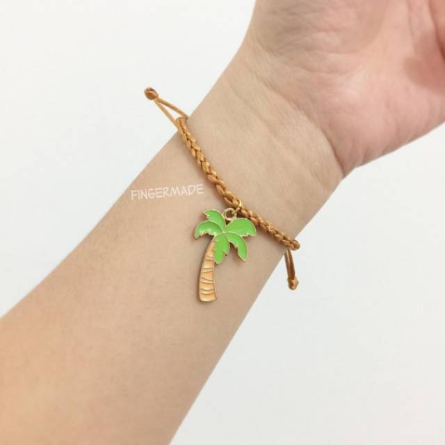 GELANG KUMIHIMO SATIN DENGAN CHARM