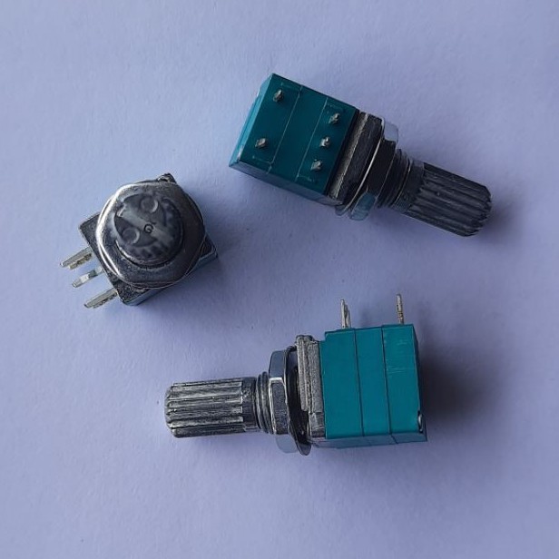 Potensio mono hijau RV097NS + SWIT 5 PIN potensiometer