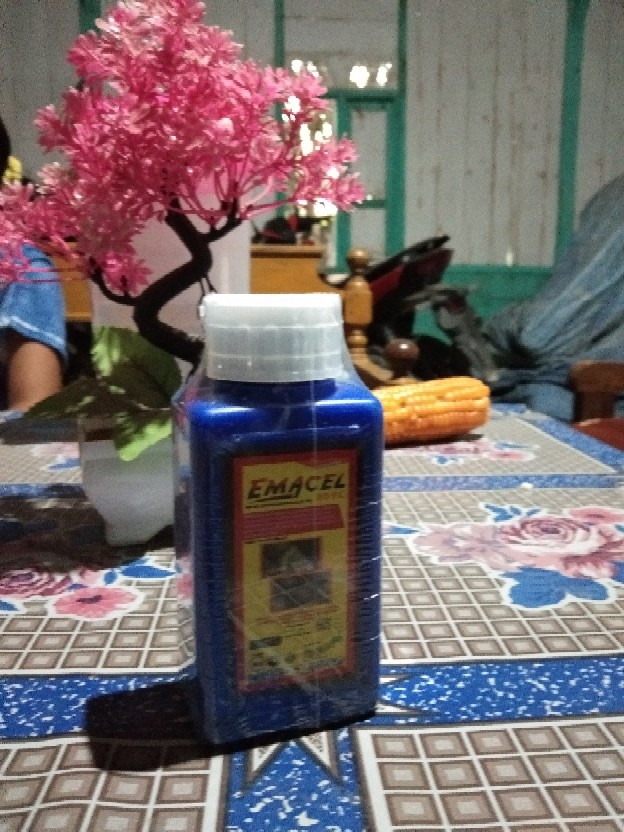 Emacel 30 Ec (250 Ml)