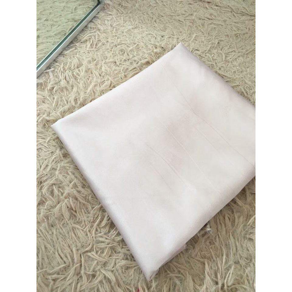 Kain Satin Velvet Premium Background Backdrop Foto Warna Putih Tulang Broken White