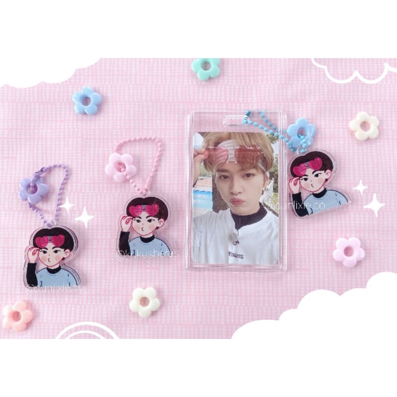 Keychain lee know stray kids keyring lino leeknow skz stray kidz noeasy pout knout pc photocard gant