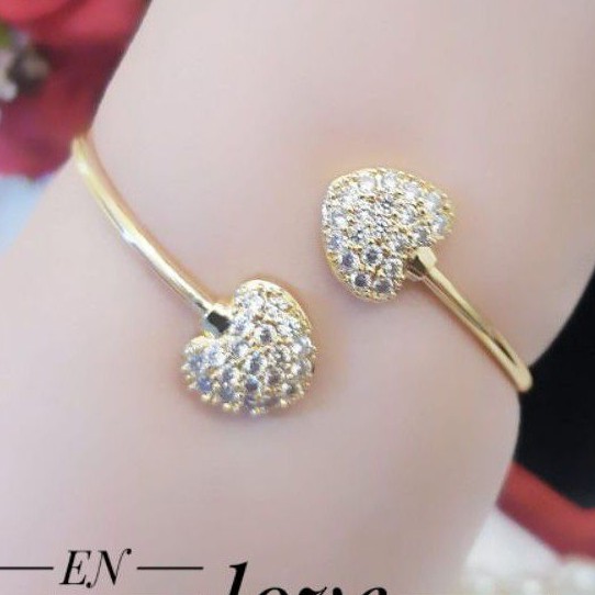 Xuping Gelang Tangan Cantik S557