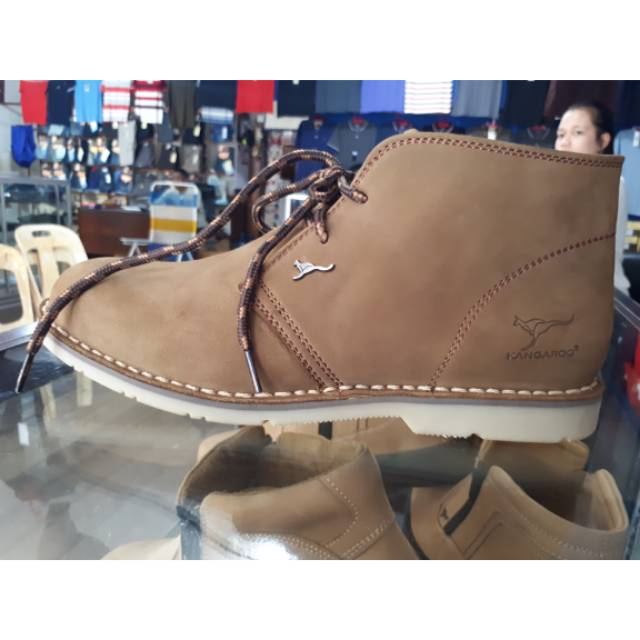 Sepatu Pria Kangaroo