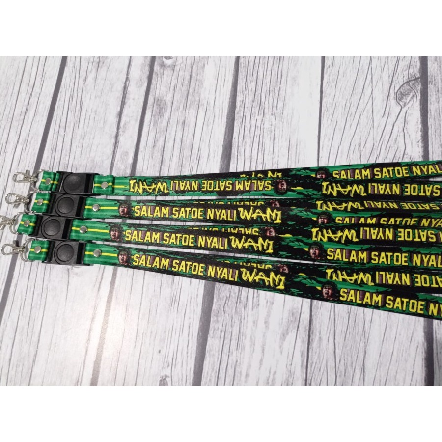 

Lanyard Persebaya Salam Satoe Nyali Wani Full Printing Custom Design/Surabaya