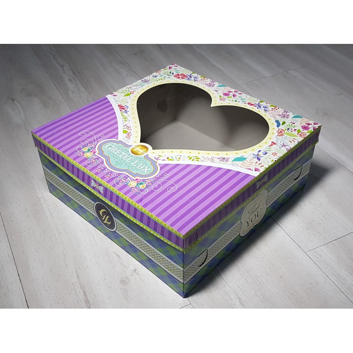 

Dus Kaca Hati 30x30x12 / 10 pc / Kardus Kue Gretel Lux
