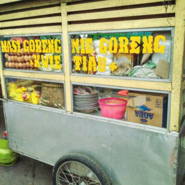 

NASGOR KAKI LIMA UYE