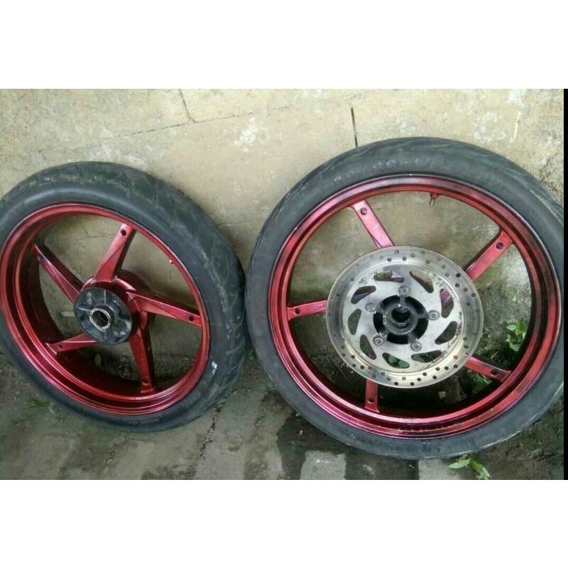 Velg variasi Vixion Old PNP Thunder 125