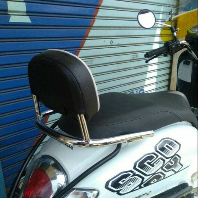 Aksesoris Scoopy New 2017 Backrack Scoopy Sandaran Belakang