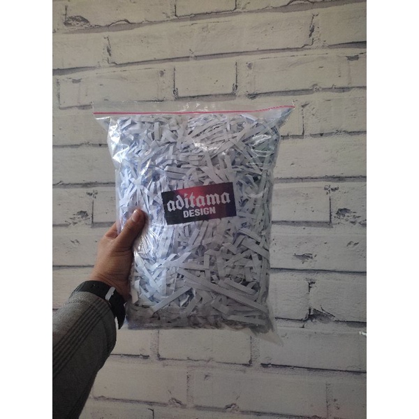 

kertas serut cacah (500gr)