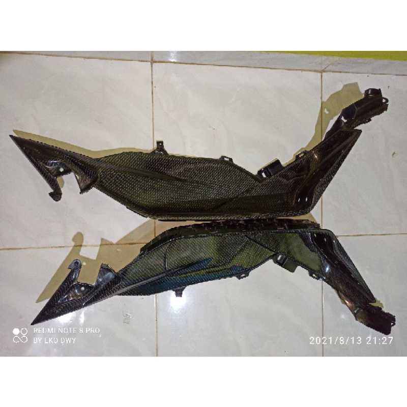 STEPFLOOR / PIJAKAN KAKI PCX 160 K1Z CARBON KEVLAR ASLI TERMASUK PART ORIGINAL AHM