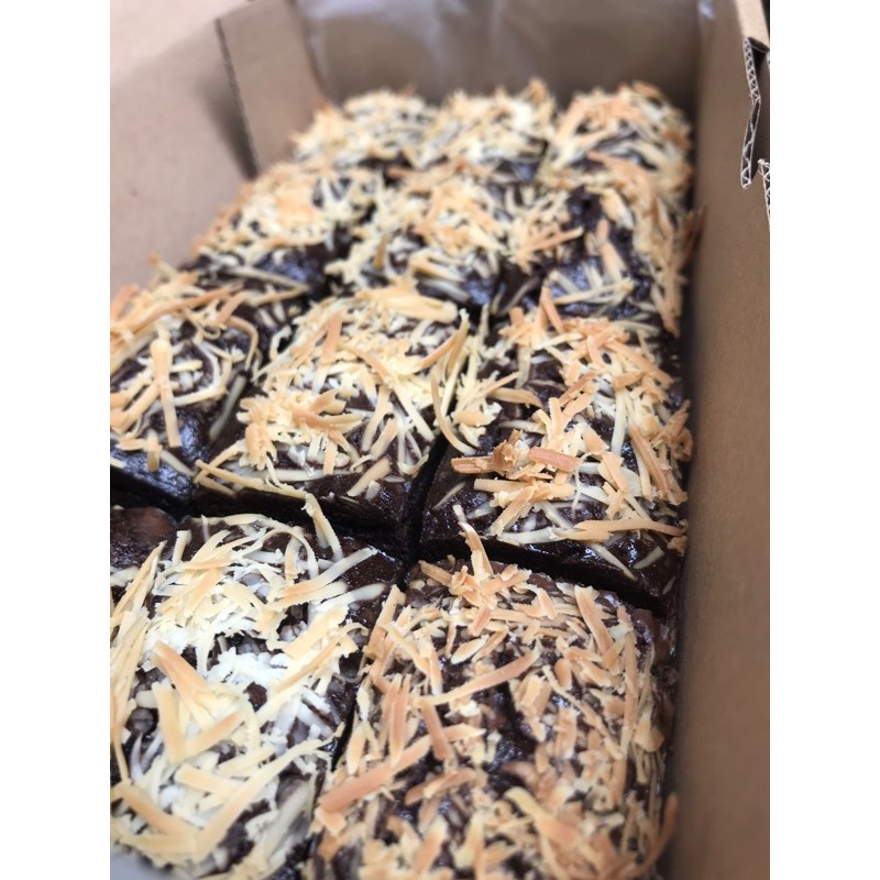 

fudgy brownie full keju,,