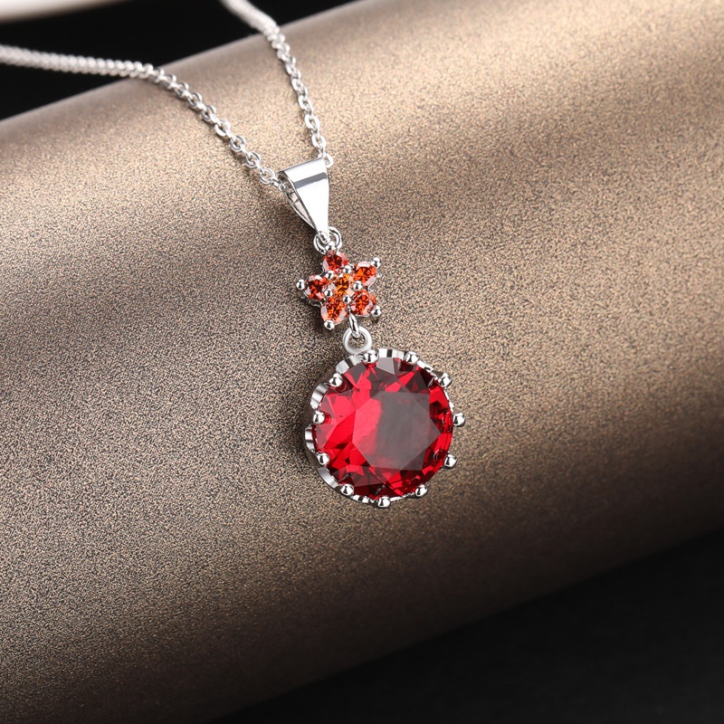 [Ready Stock]Fashion Flower Inlaid Colored Gemstone Pendant Necklace