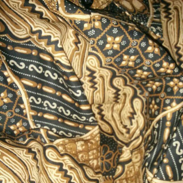 Parang Sembodo Kemeja Batik Pria Eksklusif Lengan Panjang Berfuring Batik Solo Katun Primisima