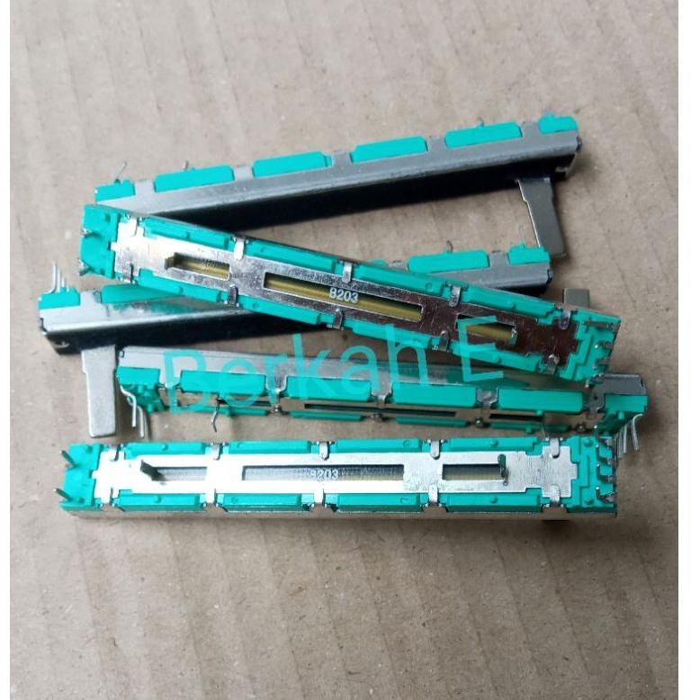 [KODE BARANG 6L] Potensio Geser 7,5cm Kaki 4-2 B203 / 20K